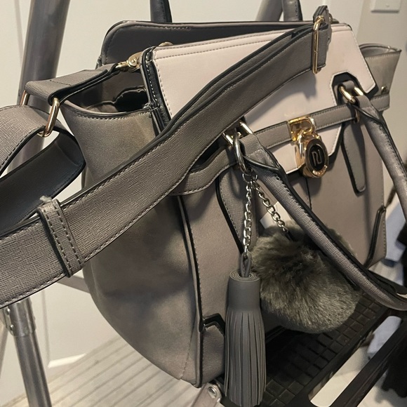 Brand new with tags - Picture 5 of 8